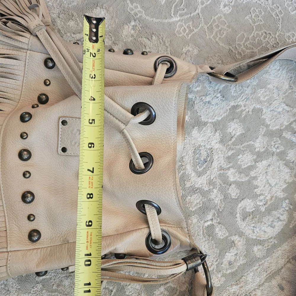 STS RANCHWEAR conceal Carry Elegant Cream Crossbody Bag with Fringe - Picture 14 of 17